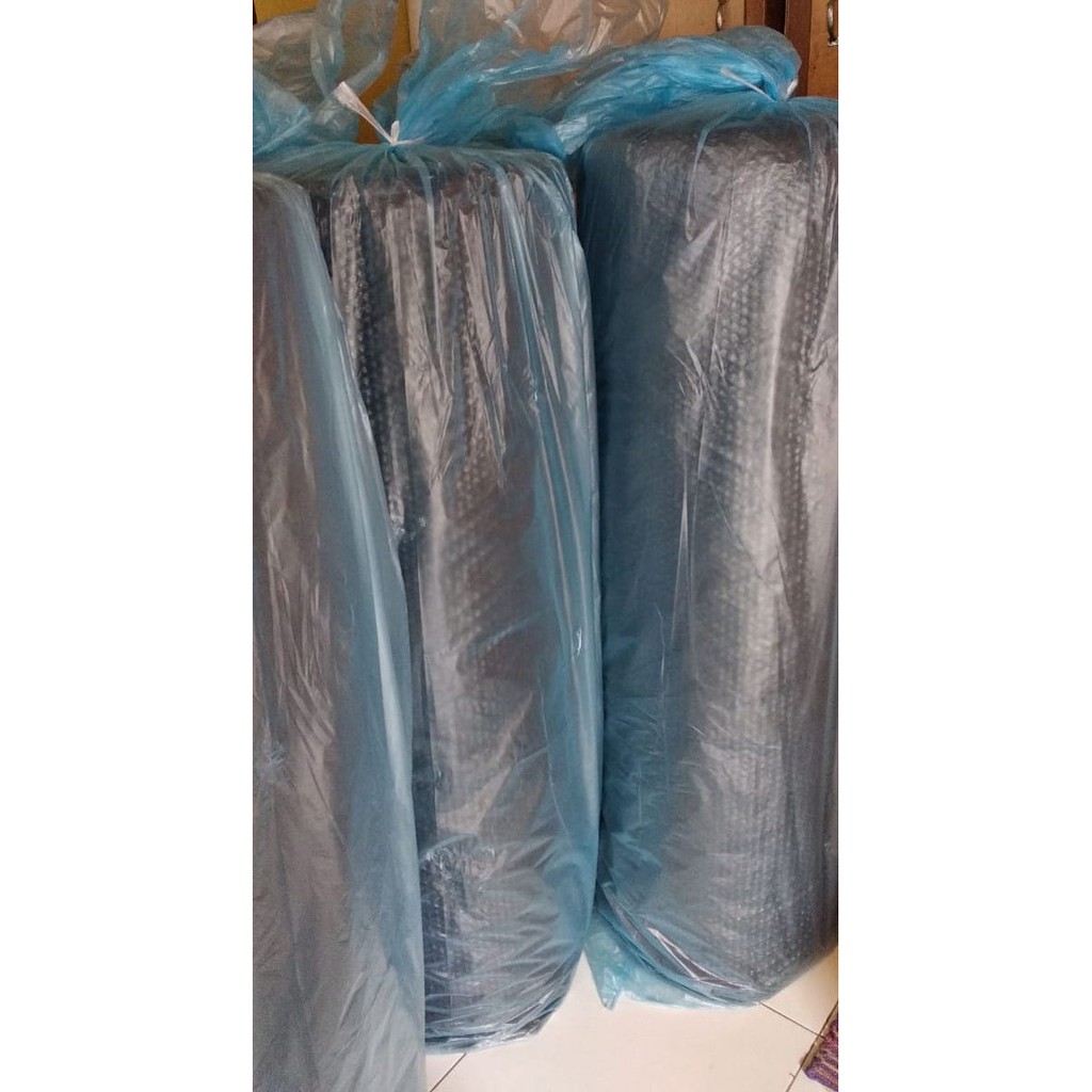 Gojek-Plastik Bubble Wrap 125cmx50m Hitam